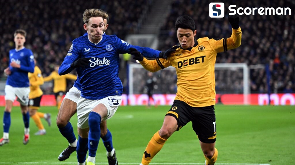 '황희찬 90분' 울버햄튼, 2명 퇴장 당한 에버턴과 1-1 무...3경기 연속 무패